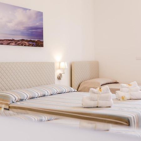 Li Pumi Bed & Breakfast Alliste Exterior photo