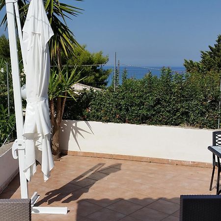 Li Pumi Bed & Breakfast Alliste Exterior photo