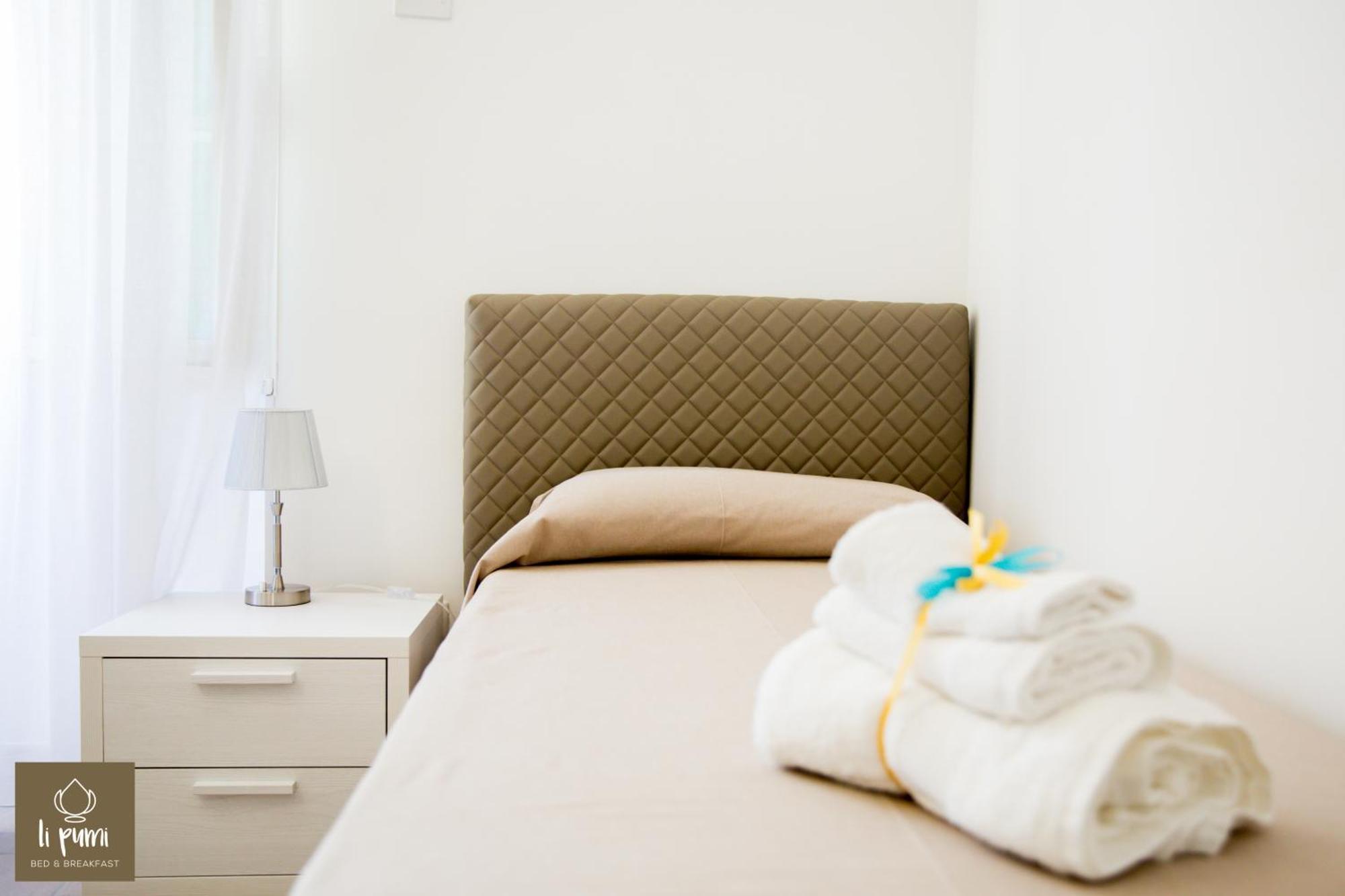 Li Pumi Bed & Breakfast Alliste Room photo