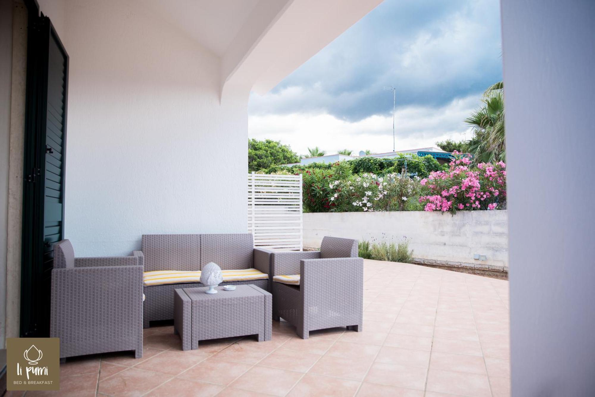 Li Pumi Bed & Breakfast Alliste Room photo