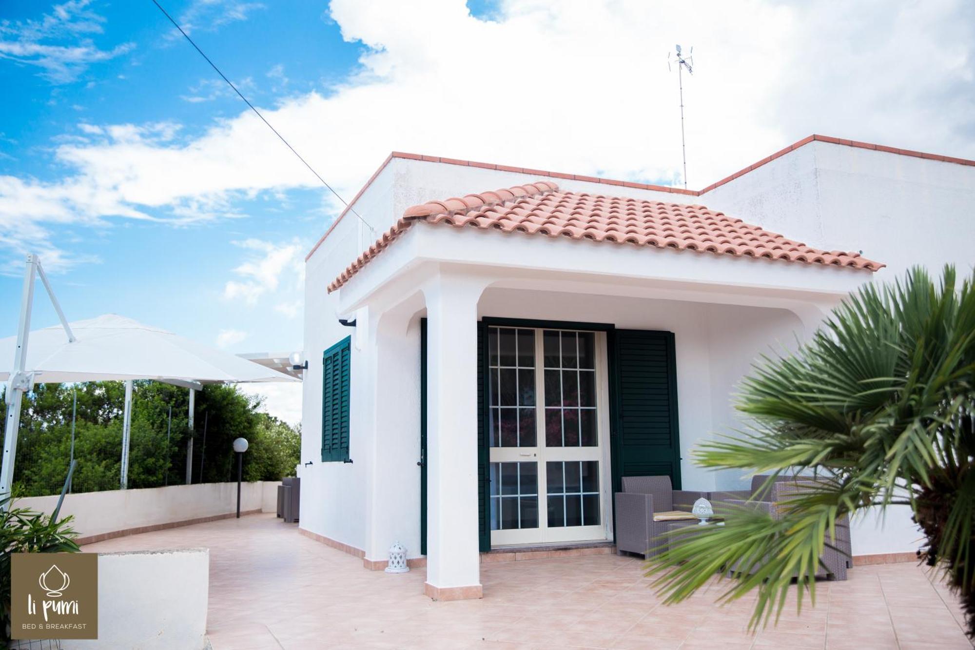 Li Pumi Bed & Breakfast Alliste Room photo